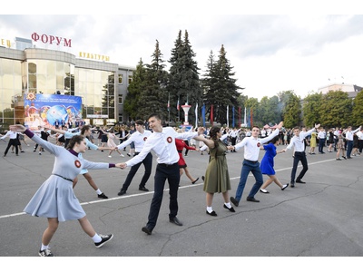 Музыкально\u002Dтеатрализованное представление\u000D\u000A«Бал Победы», посвященный Дню города